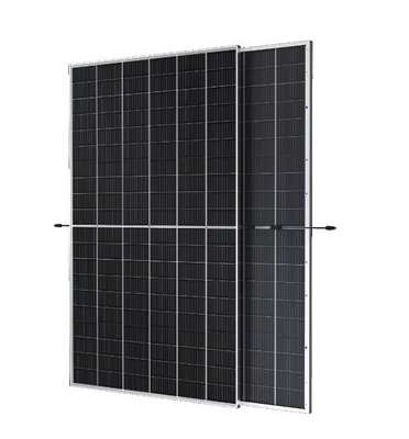 Trina Vertex DEG20C.20 Solar Panel 590W A Grade Half Cut Bifacial Dual Glass 210mmx210mm